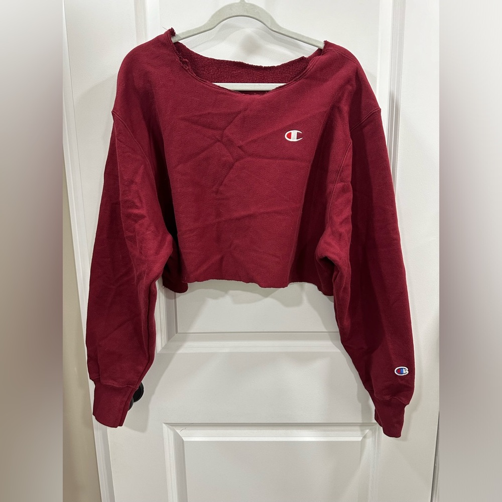 VINTAGE CHAMPION CROPPED SWEATSHIRT